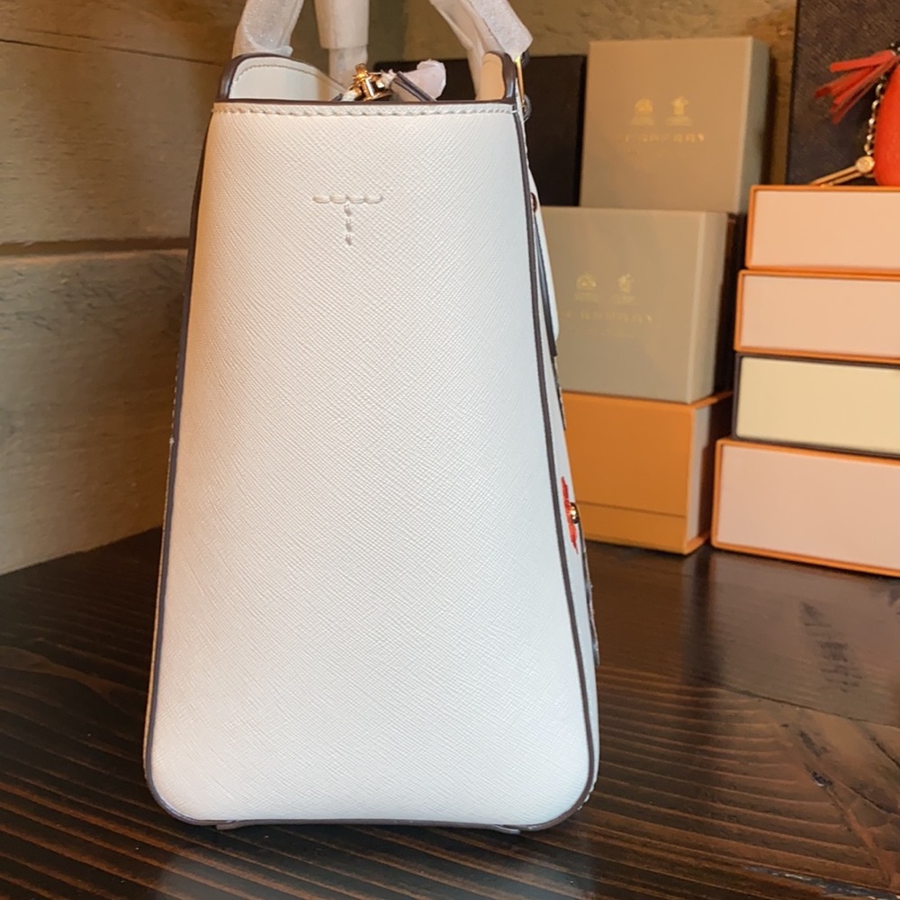 Tory Burch Emerson Crossbody Zip Tote - Picture 6 of 17